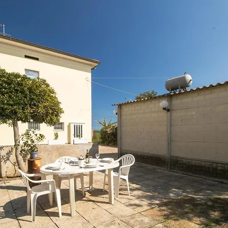 Appartement Sea View, Private Parking And Outdoor Courtyard Civitanova Marche