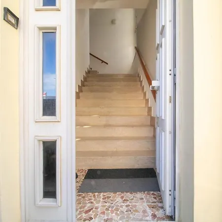 Sea View, Private Parking And Outdoor Courtyard * Civitanova Marche