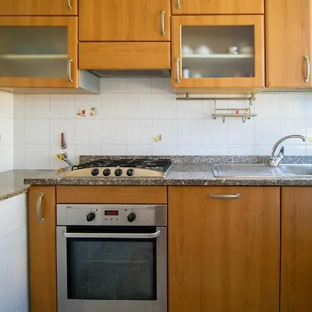 Sea View, Private Parking And Outdoor Courtyard Apartment Civitanova Marche